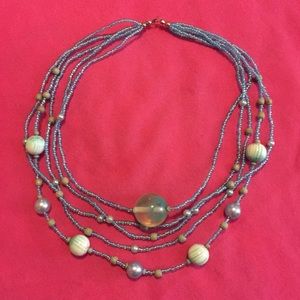 French boutique beaded necklace 💠📿